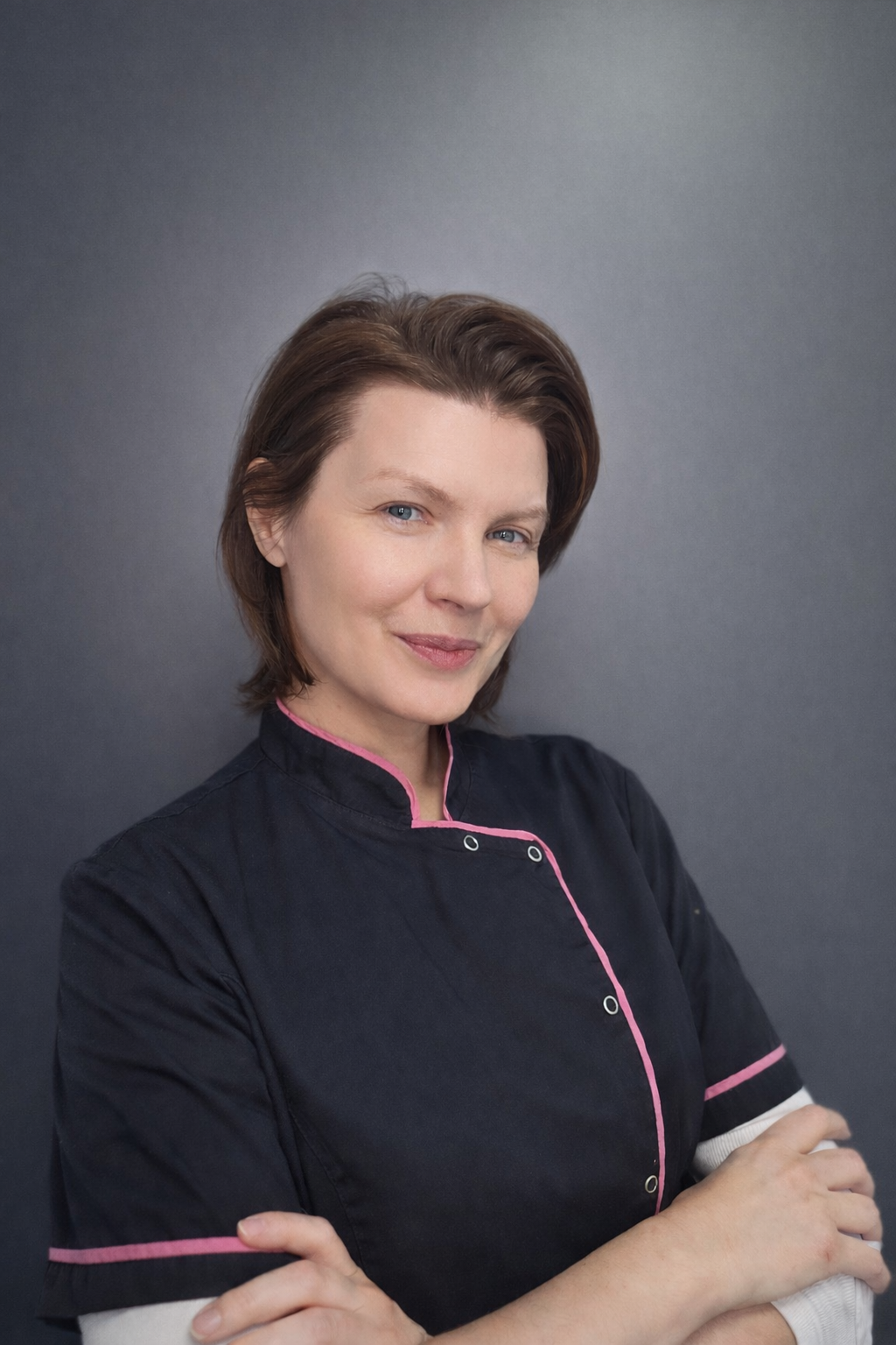 Dr. Roxana Chelaru